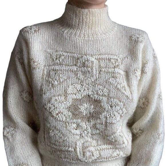 Vintage 80s Ellen Tracy Hand Knit White Mohair Blend Fluffy Turtleneck Sweater - Picture 6 of 10